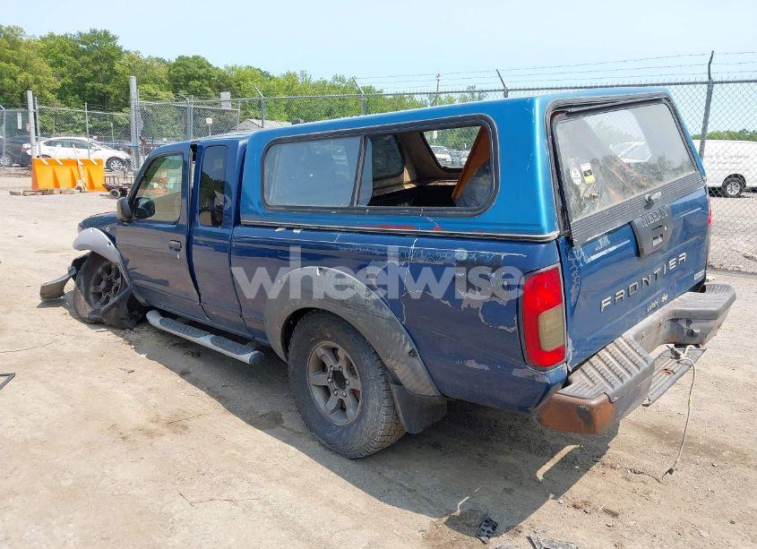 Photo 3 of 2001 Nissan Frontier XE-V6 (VIN 1N6ED26Y41C360629)