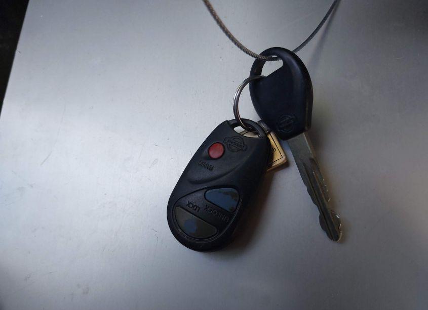 Photo 11 of 2001 Nissan Frontier XE-V6 (VIN 1N6ED26Y61C315708)