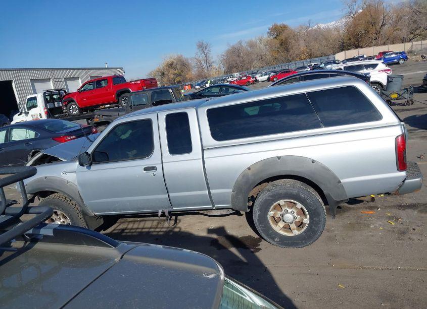 Photo 15 of 2001 Nissan Frontier XE-V6 (VIN 1N6ED26Y61C315708)