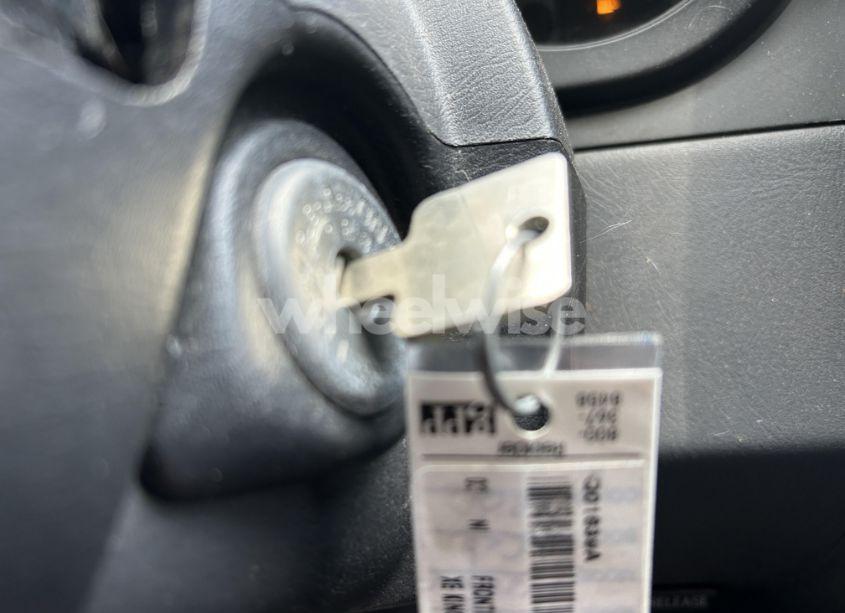 Photo 11 of 2003 Nissan Frontier XE-V6 (VIN 1N6ED26Y63C421935)