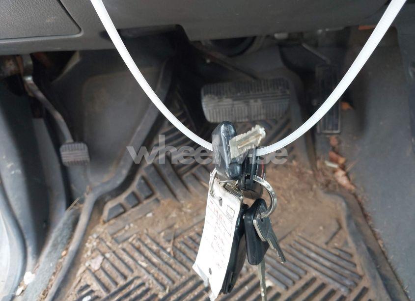 Photo 11 of 2002 Nissan Frontier SE-V6 (VIN 1N6ED26Y82C352504)