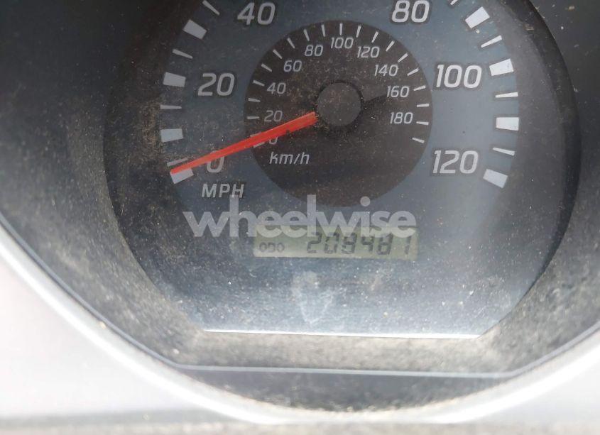 Photo 12 of 2002 Nissan Frontier SE-V6 (VIN 1N6ED26Y82C352504)