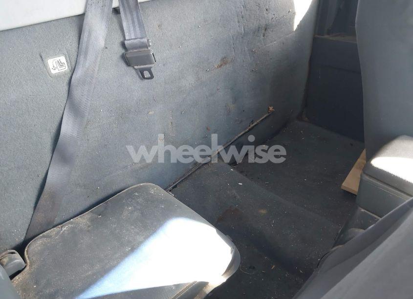 Photo 8 of 2003 Nissan Frontier XE-V6 (VIN 1N6ED26Y83C452152)