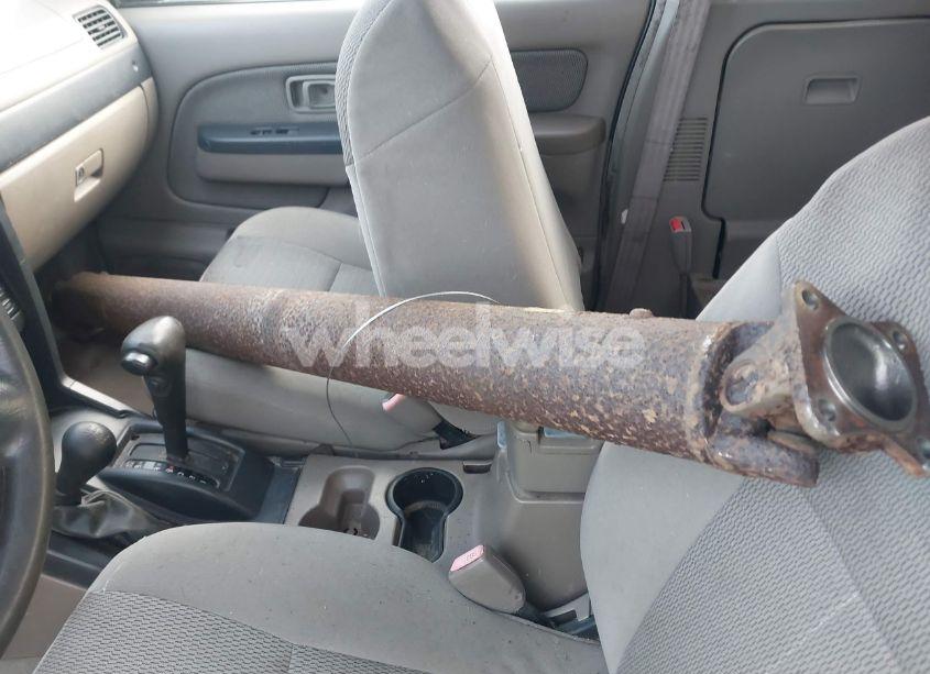 Photo 12 of 2003 Nissan Frontier XE-V6 (VIN 1N6ED26Y83C464205)