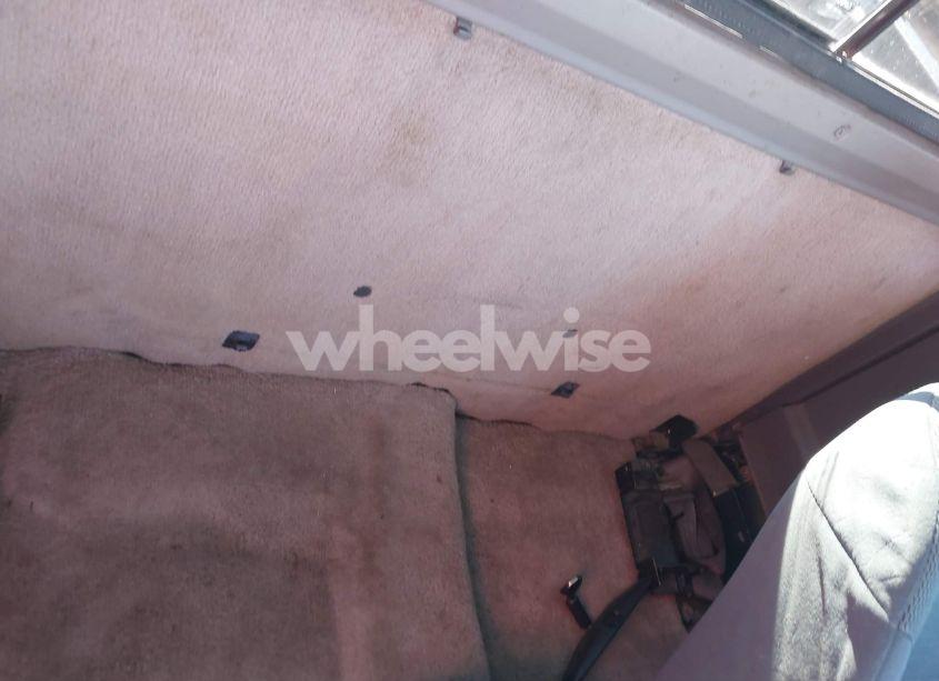 Photo 8 of 2000 Nissan Frontier SE-V6/XE-V6 (VIN 1N6ED26Y8YC387763)