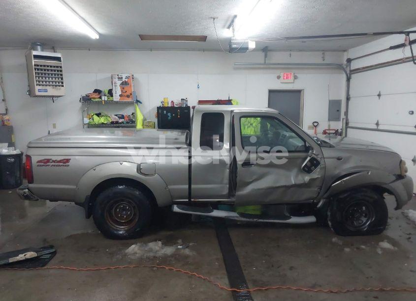 Photo 13 of 2001 Nissan Frontier SE-V6 (VIN 1N6ED26YX1C321091)