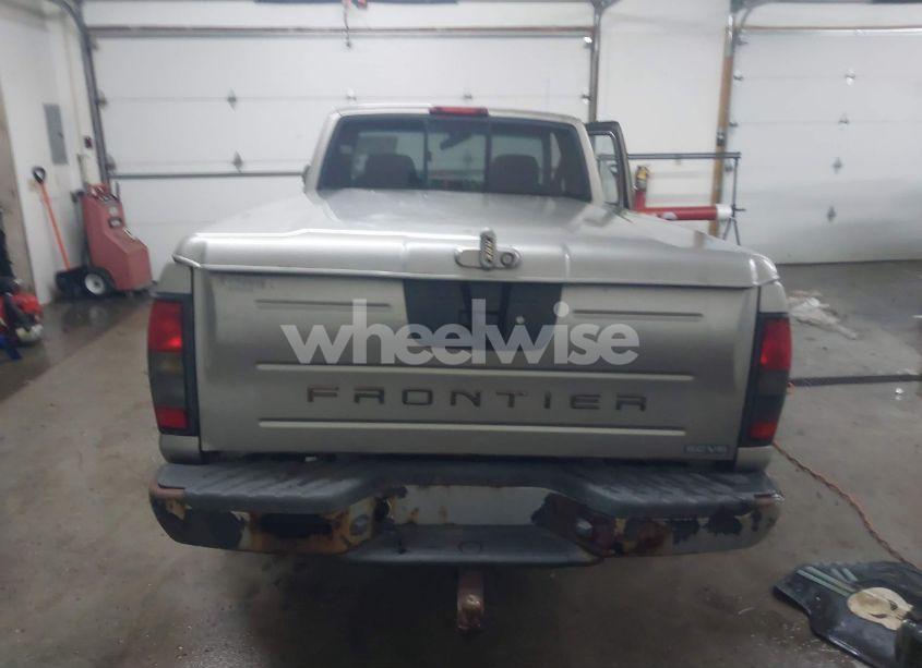 Photo 16 of 2001 Nissan Frontier SE-V6 (VIN 1N6ED26YX1C321091)