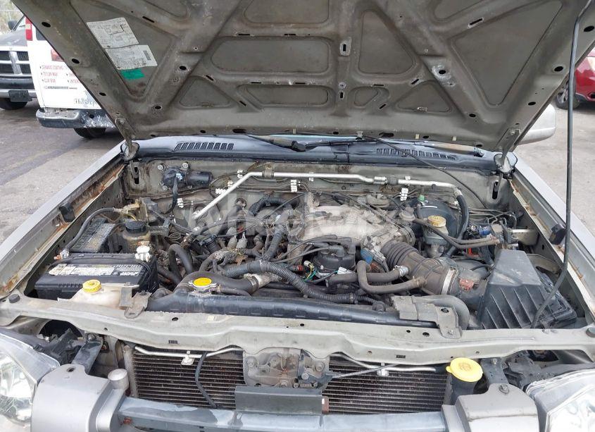 Photo 10 of 2003 Nissan Frontier SE-V6 (VIN 1N6ED27T03C419844)