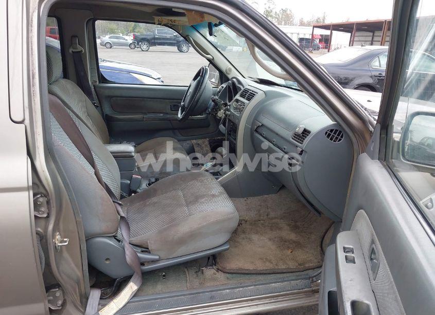 Photo 5 of 2003 Nissan Frontier SE-V6 (VIN 1N6ED27T03C419844)