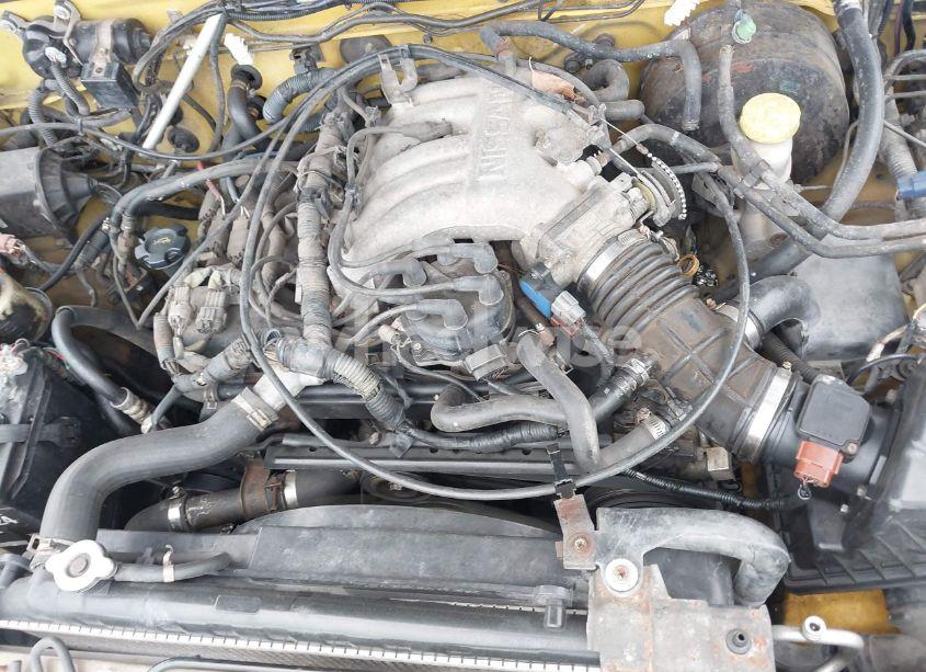 Photo 10 of 2001 Nissan Frontier XE-V6 (VIN 1N6ED27T21C372541)