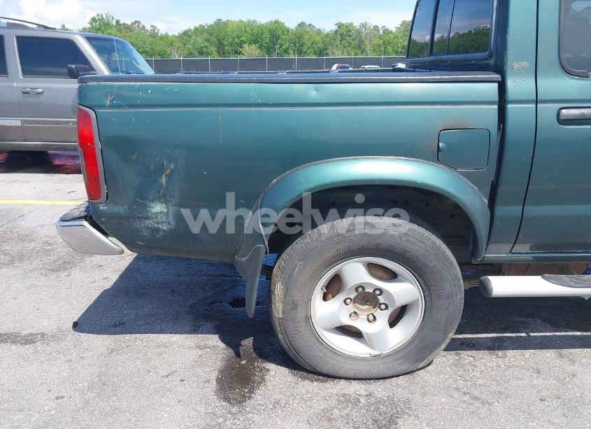 Photo 13 of 2000 Nissan Frontier SE-V6/XE-V6 (VIN 1N6ED27T2YC353126)