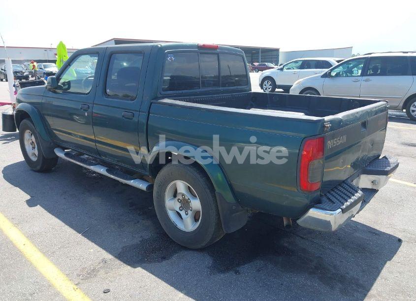 Photo 3 of 2000 Nissan Frontier SE-V6/XE-V6 (VIN 1N6ED27T2YC353126)