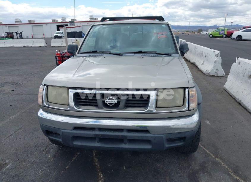 Photo 6 of 2000 Nissan Frontier SE-V6/XE-V6 (VIN 1N6ED27T2YC380634)