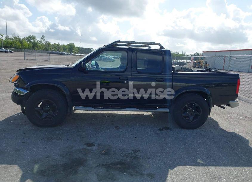 Photo 15 of 2000 Nissan Frontier SE-V6/XE-V6 (VIN 1N6ED27T2YC383940)