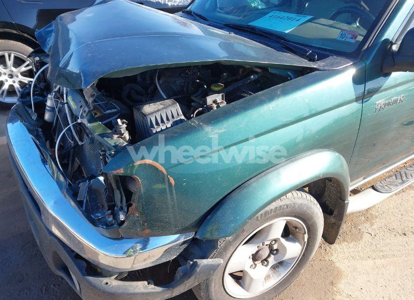 Photo 13 of 2000 Nissan Frontier SE-V6/XE-V6 (VIN 1N6ED27T3YC392985)
