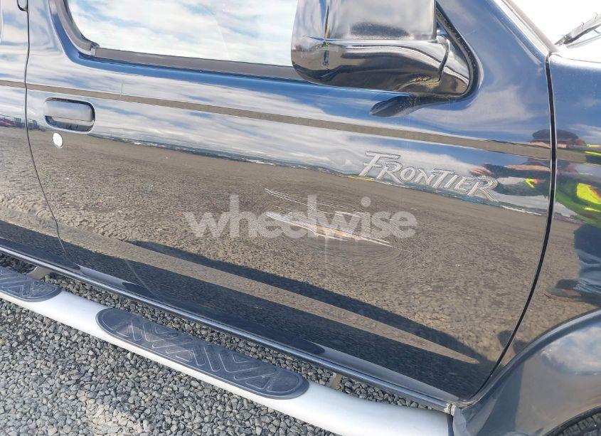 Photo 6 of 2000 Nissan Frontier SE-V6/XE-V6 (VIN 1N6ED27T3YC422325)