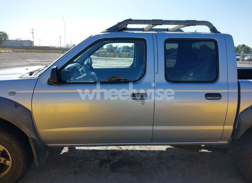 Photo 14 of 2001 Nissan Frontier XE-V6 (VIN 1N6ED27T41C319923)