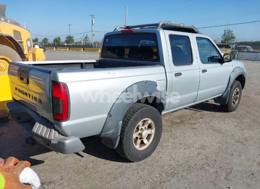 Photo 4 of 2001 Nissan Frontier XE-V6 (VIN 1N6ED27T41C319923)