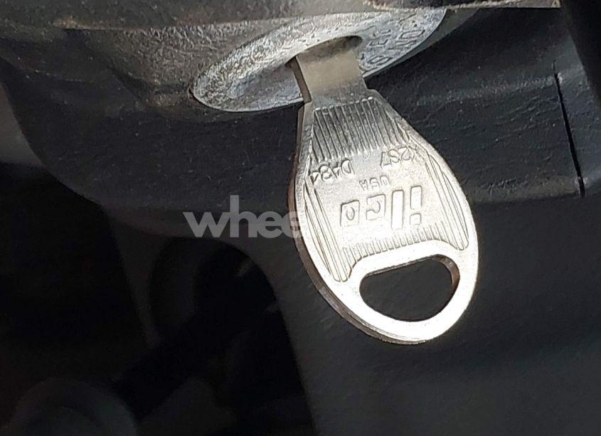 Photo 11 of 2000 Nissan Frontier SE-V6/XE-V6 (VIN 1N6ED27T4YC381428)