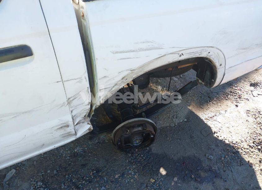 Photo 6 of 2000 Nissan Frontier SE-V6/XE-V6 (VIN 1N6ED27T4YC390033)