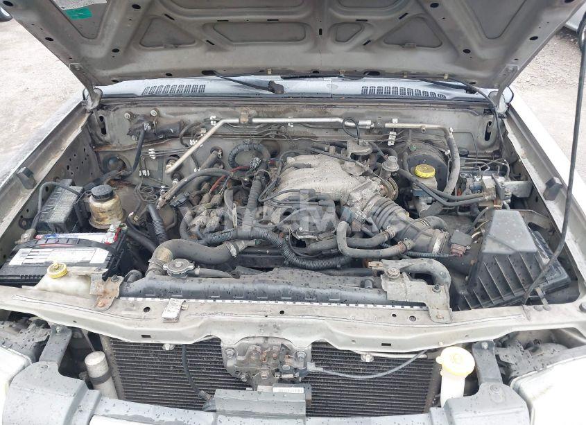 Photo 10 of 2003 Nissan Frontier XE-V6 (VIN 1N6ED27T53C406605)