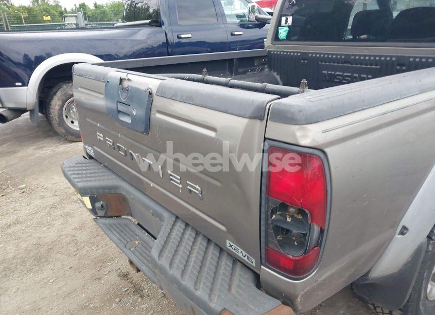 Photo 13 of 2003 Nissan Frontier XE-V6 (VIN 1N6ED27T53C406605)