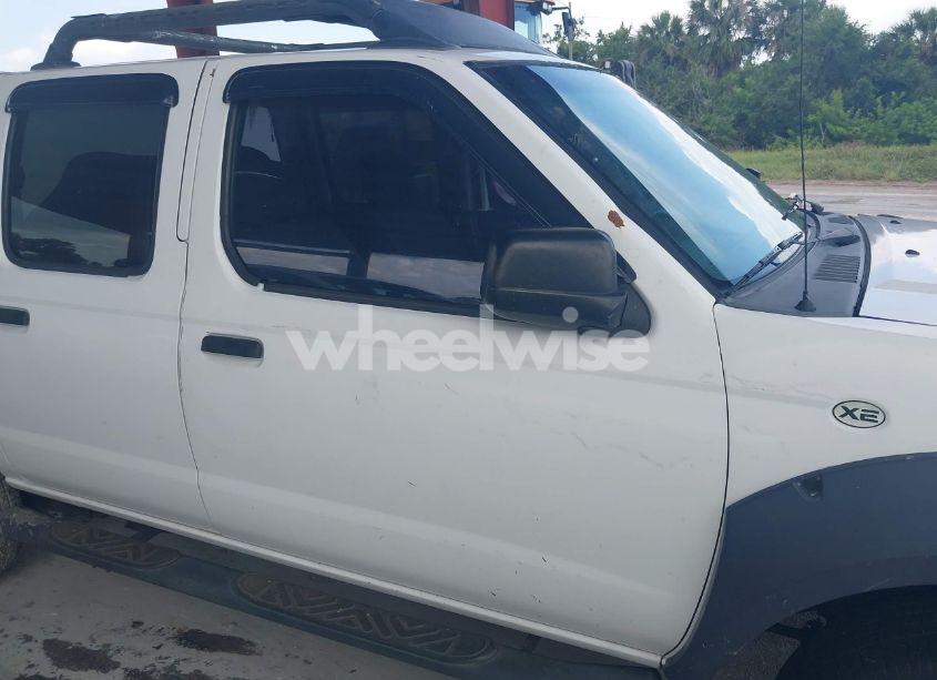 Photo 12 of 2001 Nissan Frontier XE-V6 (VIN 1N6ED27T61C300323)