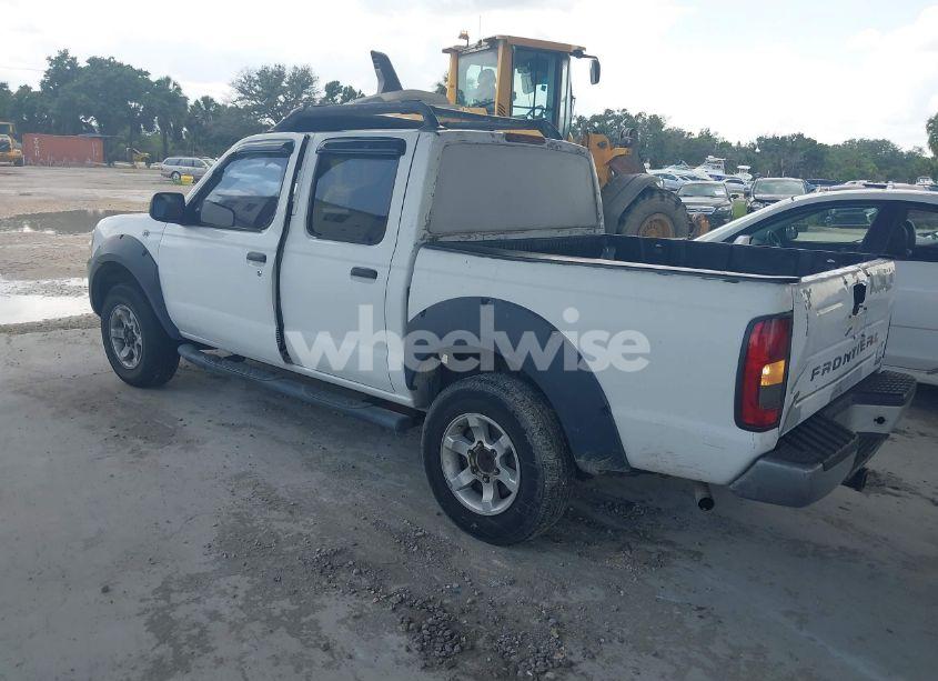 Photo 3 of 2001 Nissan Frontier XE-V6 (VIN 1N6ED27T61C300323)