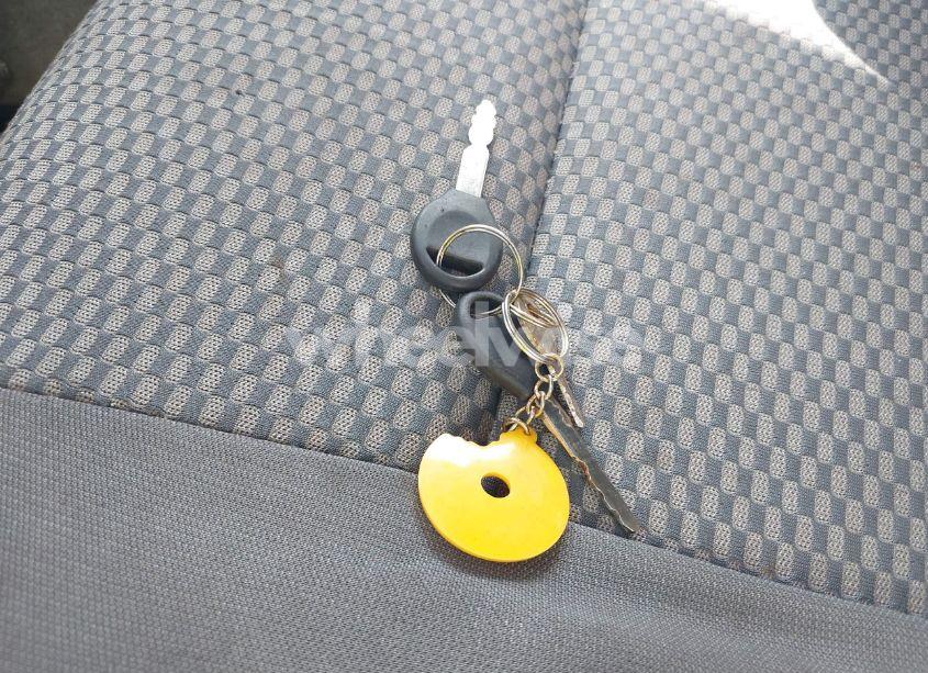 Photo 11 of 2001 Nissan Frontier SE-V6 (VIN 1N6ED27T61C324671)