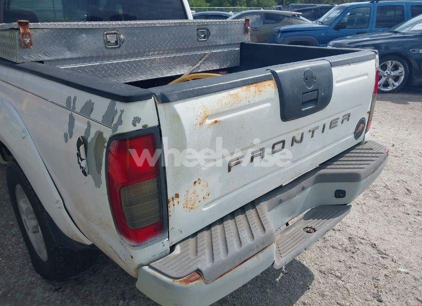 Photo 19 of 2001 Nissan Frontier SE-V6 (VIN 1N6ED27T61C324671)