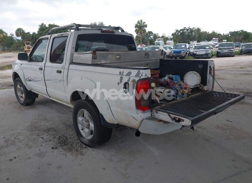 Photo 3 of 2001 Nissan Frontier SE-V6 (VIN 1N6ED27T61C324671)