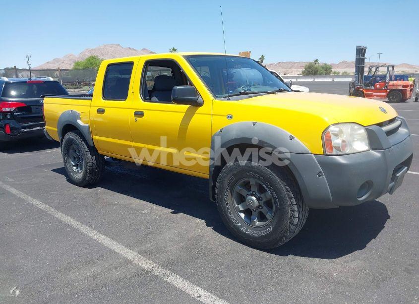 2001 Nissan Frontier XE-V6 (VIN 1N6ED27T61C355015) main photo