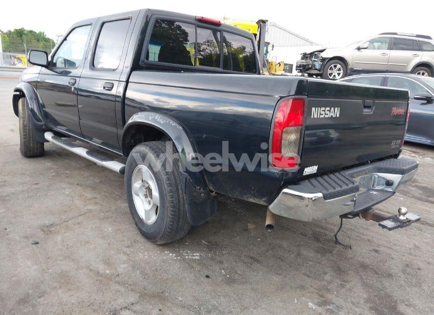 Photo 3 of 2000 Nissan Frontier SE-V6/XE-V6 (VIN 1N6ED27T6YC323661)