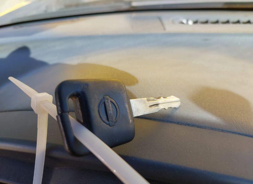 Photo 11 of 2003 Nissan Frontier XE-V6 (VIN 1N6ED27T73C464201)