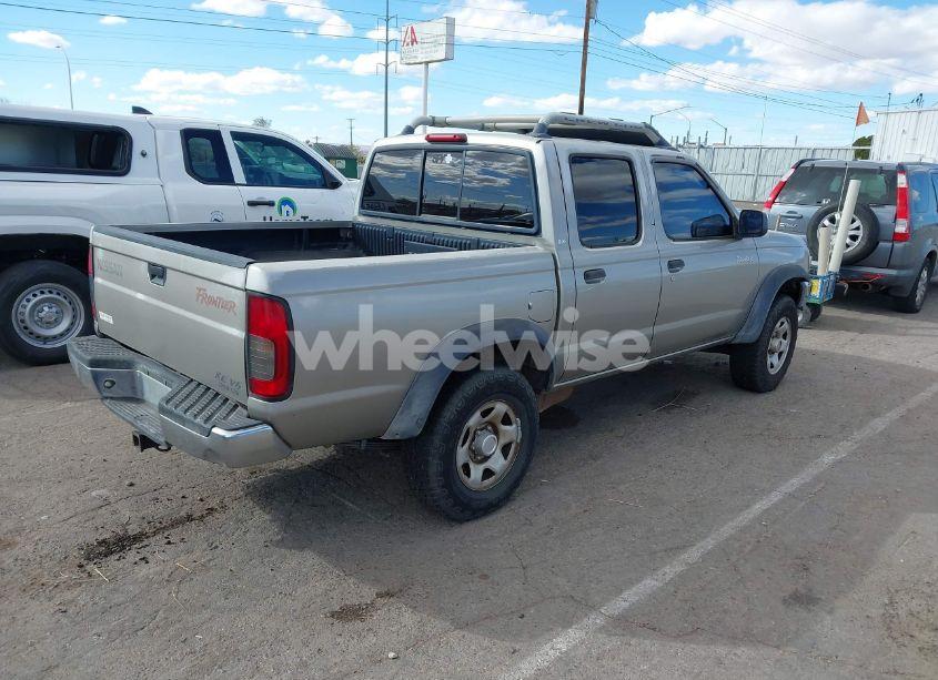 Photo 4 of 2000 Nissan Frontier SE-V6/XE-V6 (VIN 1N6ED27T7YC402398)