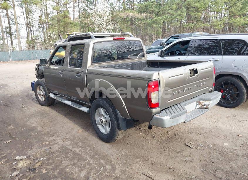 Photo 3 of 2001 Nissan Frontier SE-V6 (VIN 1N6ED27T81C342928)