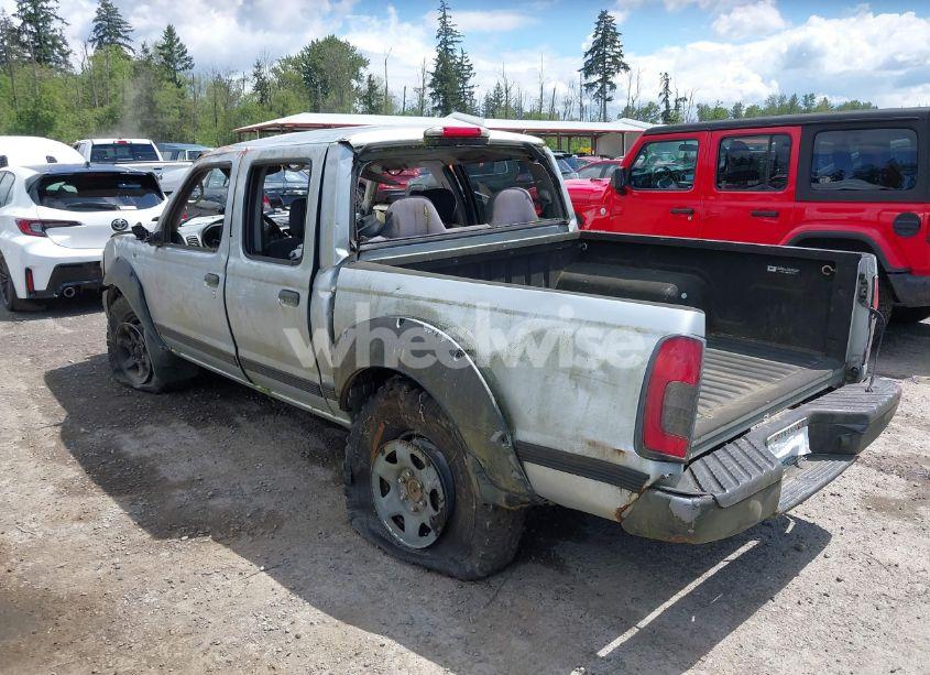 Photo 3 of 2002 Nissan Frontier XE-V6 (VIN 1N6ED27T82C390768)