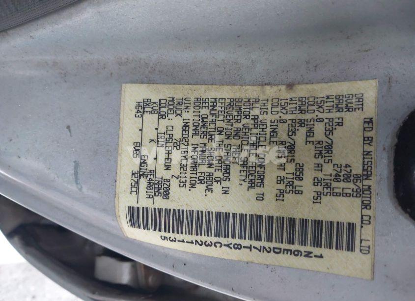 Photo 9 of 2000 Nissan Frontier SE-V6/XE-V6 (VIN 1N6ED27T8YC321135)