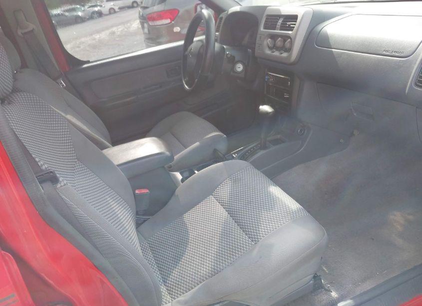 Photo 5 of 2001 Nissan Frontier SE-V6 (VIN 1N6ED27T91C304074)