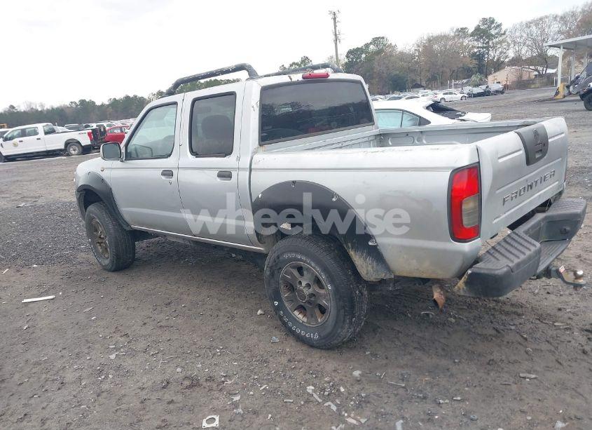 Photo 3 of 2001 Nissan Frontier SE-V6 (VIN 1N6ED27T91C318489)