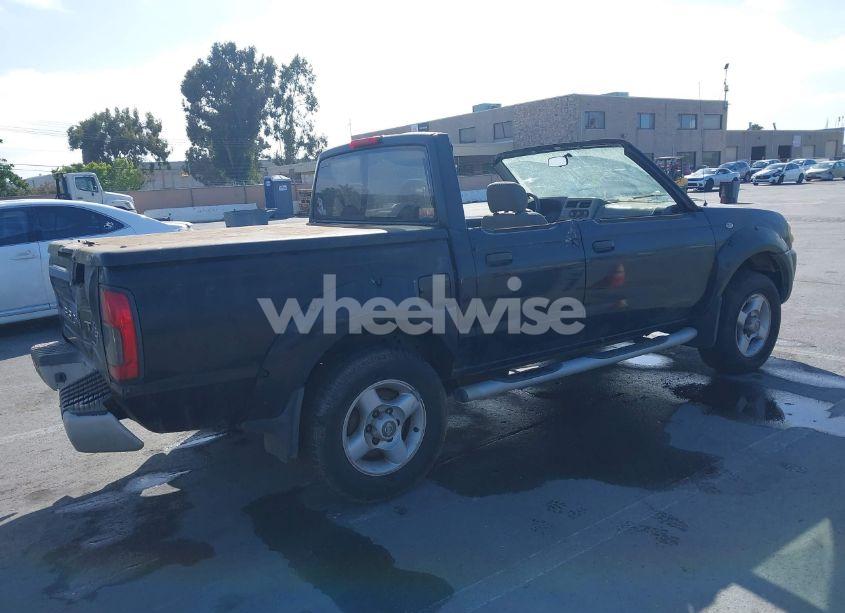 Photo 4 of 2001 Nissan Frontier SE-V6 (VIN 1N6ED27T91C392060)