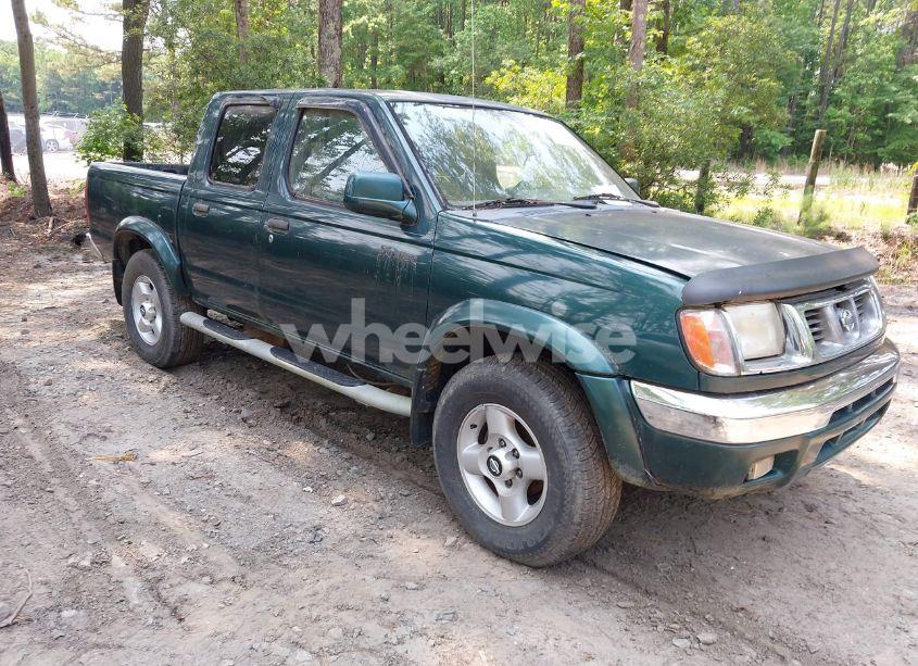 2000 Nissan Frontier 2WD SE-V6/XE/XE-V6 (VIN 1N6ED27TXYC350670) main photo