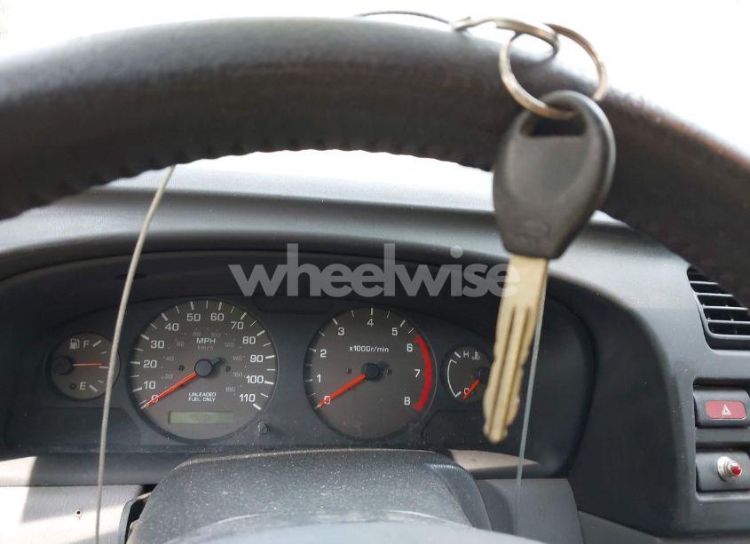 Photo 11 of 2000 Nissan Frontier 2WD SE-V6/XE/XE-V6 (VIN 1N6ED27TXYC350670)