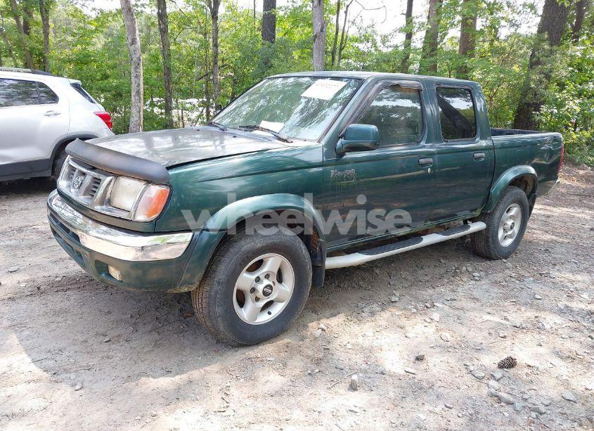 Photo 2 of 2000 Nissan Frontier 2WD SE-V6/XE/XE-V6 (VIN 1N6ED27TXYC350670)