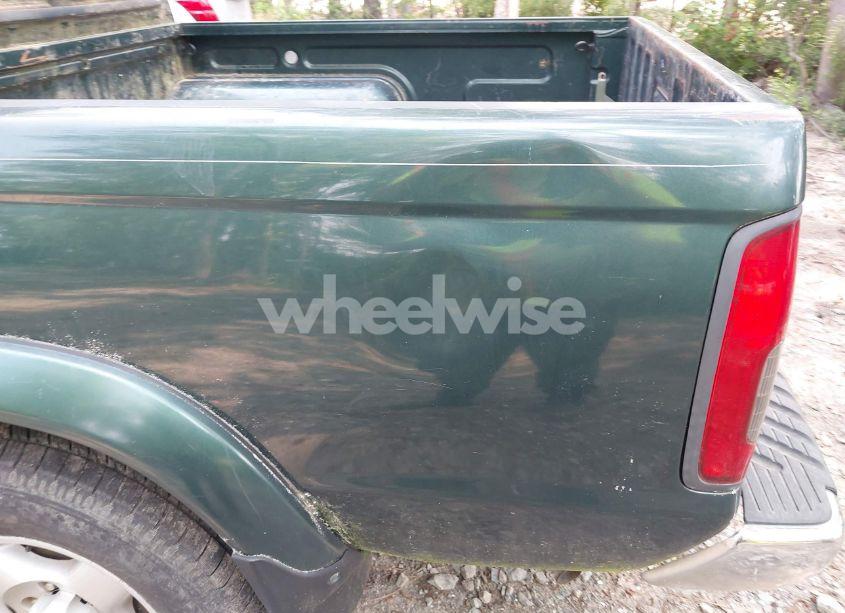 Photo 6 of 2000 Nissan Frontier 2WD SE-V6/XE/XE-V6 (VIN 1N6ED27TXYC350670)