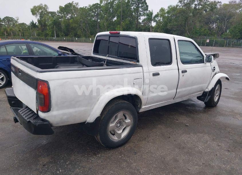 Photo 4 of 2000 Nissan Frontier SE-V6/XE-V6 (VIN 1N6ED27TXYC367744)