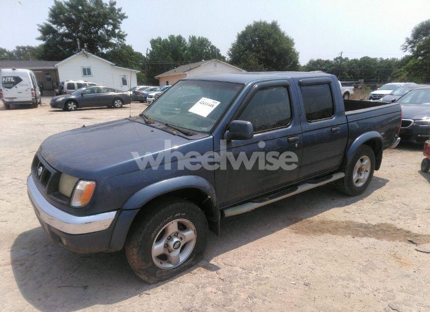 Photo 2 of 2000 Nissan Frontier 2WD SE-V6/XE/XE-V6 (VIN 1N6ED27TXYC375617)