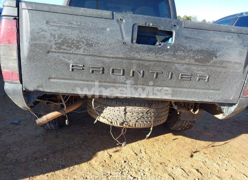 Photo 6 of 2003 Nissan Frontier XE-V6 (VIN 1N6ED27Y03C416020)