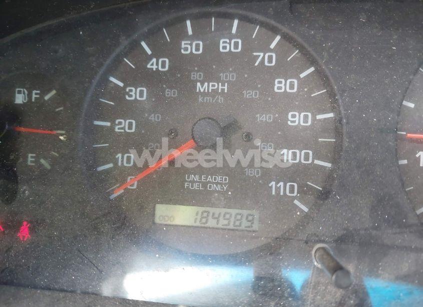 Photo 7 of 2000 Nissan Frontier SE-V6/XE-V6 (VIN 1N6ED27Y0YC390266)