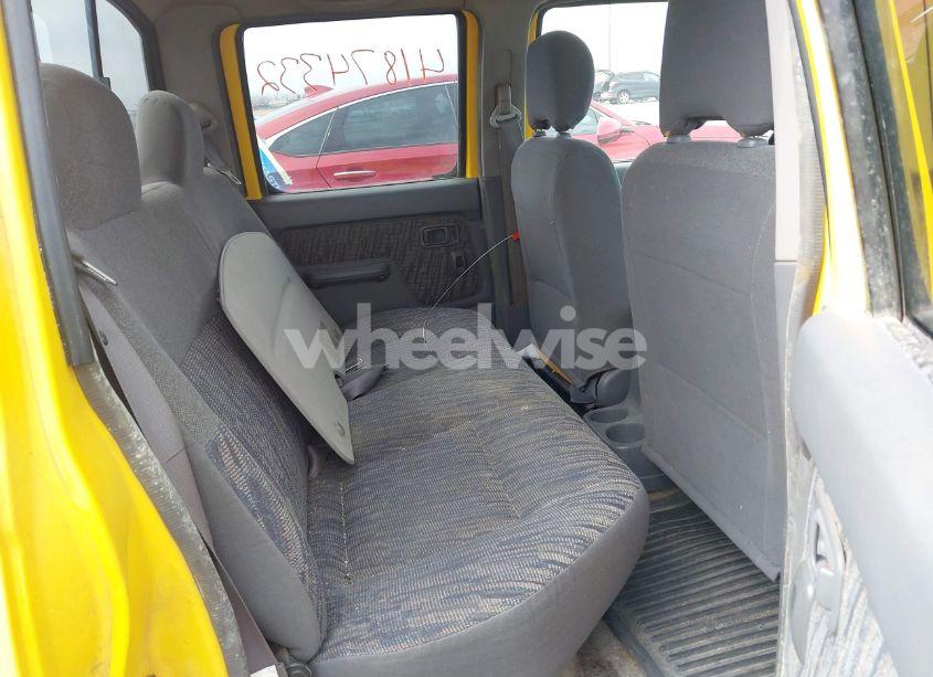 Photo 8 of 2000 Nissan Frontier SE-V6/XE-V6 (VIN 1N6ED27Y0YC390266)